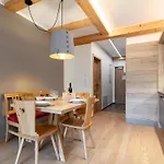 Apart33 2-3c Apartment Haus im Ennstal