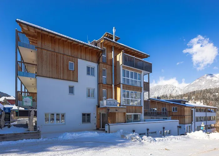 アパート Apart33 2-3c *